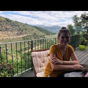 Meet your Posher, Torie